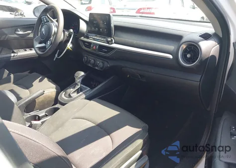 2020 Kia Forte Lxs из США, поврежденный, VIN 3KPF24AD3LE149463